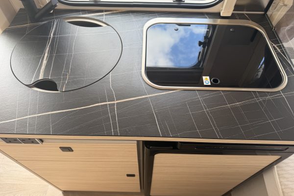 2024 Eriba Triton 430 Urban [9]