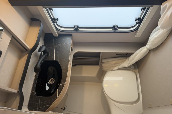 2024 Eriba Triton 430 Urban [14]