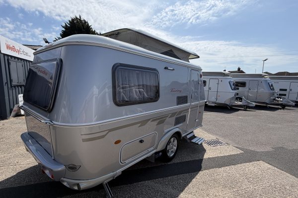 2015 Eriba Triton 420 GT [2]